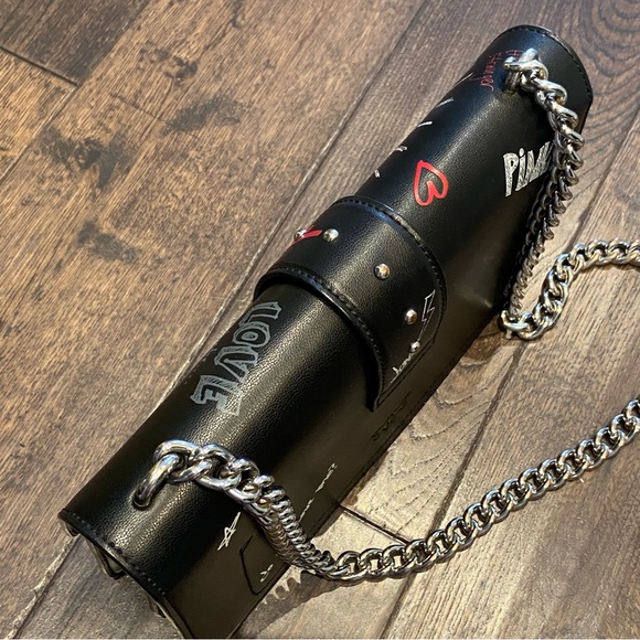 Pinko black leather her flap with multicoored graffiti print chain love bag - Picture 4 of 14